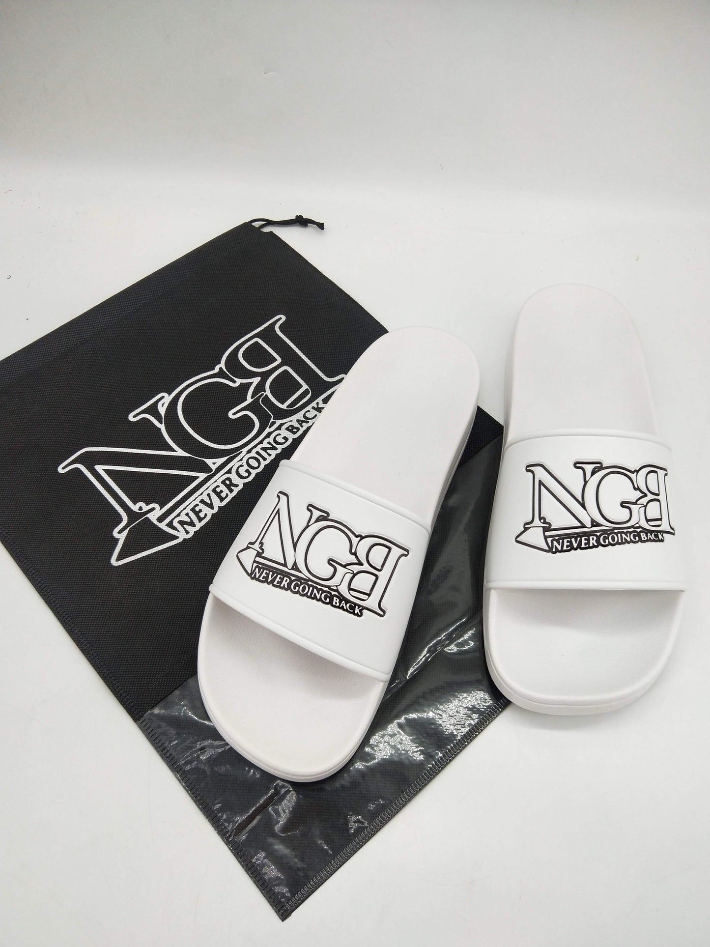 NGB Echo One Slides - White